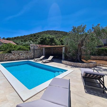 Olive Tree - House With Pool Villa Vinisce Exterior photo